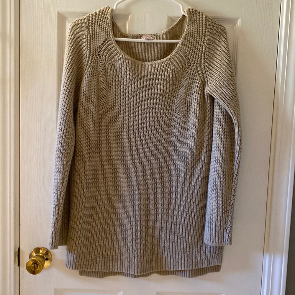 Merona Size Medium Womens tan sweater.